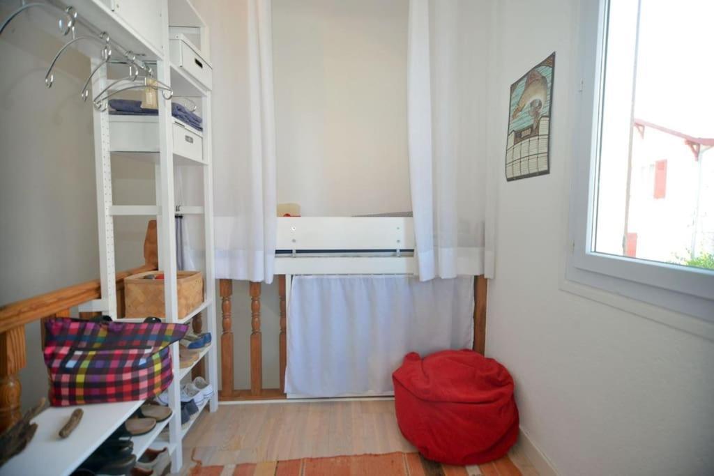 Appartement Tres Bien Situe- Spacieux - Calme - Parking Biarritz Exteriér fotografie